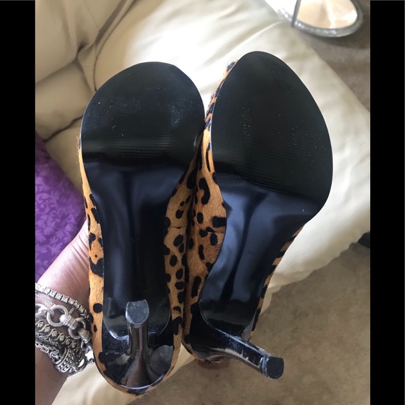 Guess Pony haired Leopard high heels - Picture 6 of 6